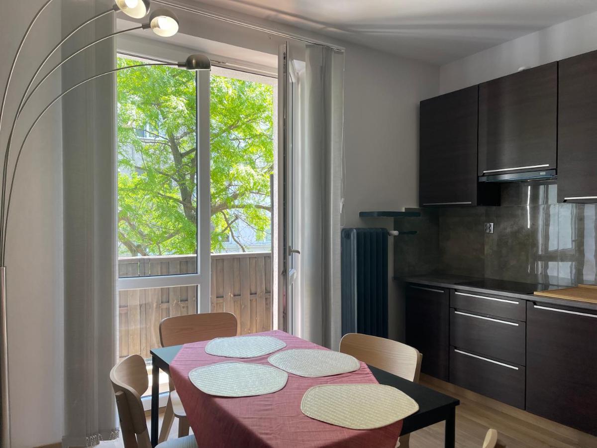 Appartamento Apartament Przy Plazy Gdynia Centrum Esterno foto
